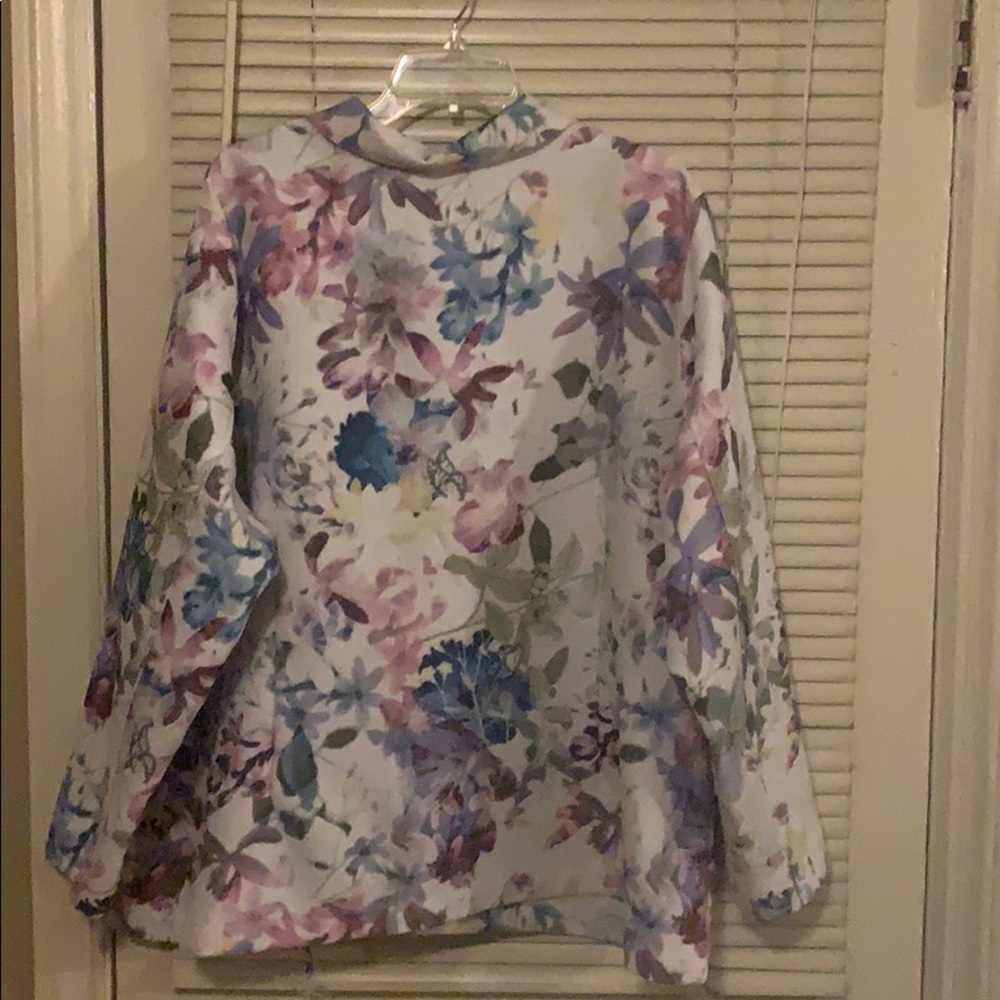 Jacket - Picture 3 of 3